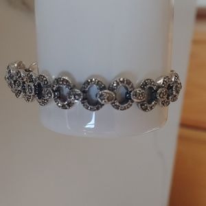 bracelet 8 inches long